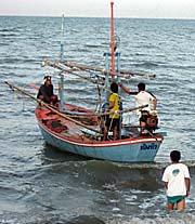 'Fishing Boat' by Asienreisender